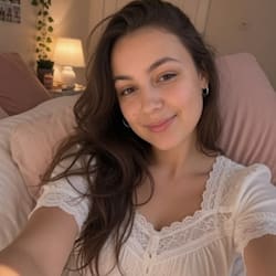 emily__mitchel