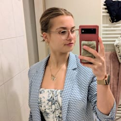 lilly_ugc1
