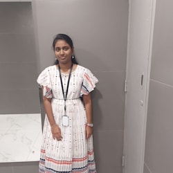 devi_priya_2_6