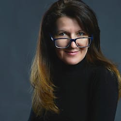 elvira_lika