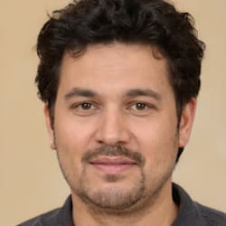 hamzat_idris