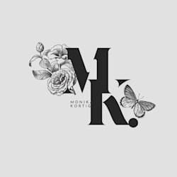 monika_kort