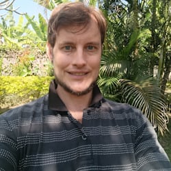 joris_sanyasa