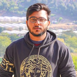 zeeshan977