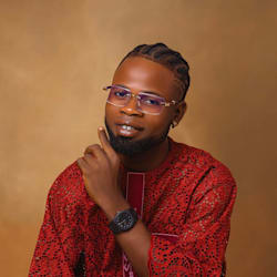 pastor_saka
