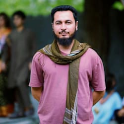 saqib_49