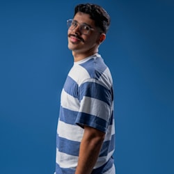 vecmo_96