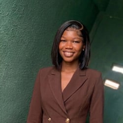 alli_olakunle