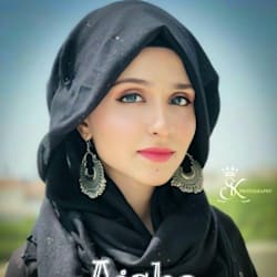 ayesha_lhr