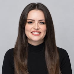 amelia_neumann