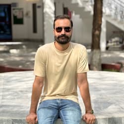 Izaz Khan