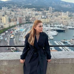 lika_arobelidze