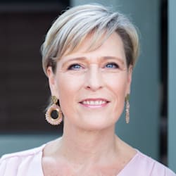 angelaoostveen