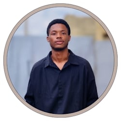 ayo_socialhq