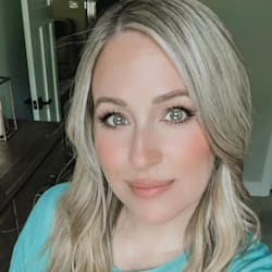 ivyclaire25