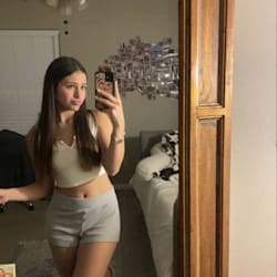 zariah_perez