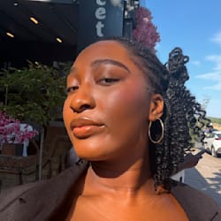 julianaolalere2