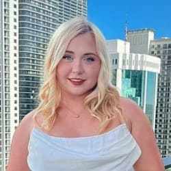 kelli_leuschke