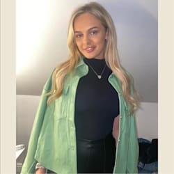 isabel_davis1