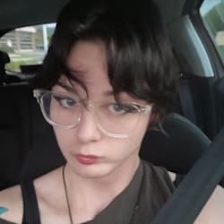 chloebradlin273