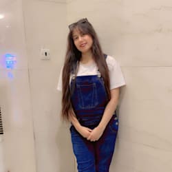daniya_socials