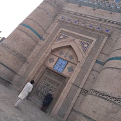 nayabsaddiqui