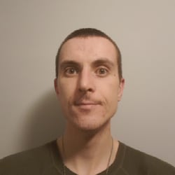 rokas_akelis