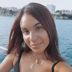 agustina_monzon