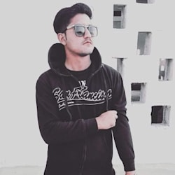 zeeshan_amzva10