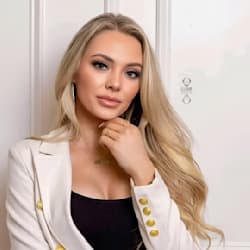 amanda_dayton