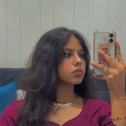 mahek_bee