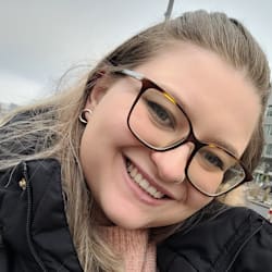 acaroline_simon