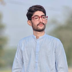 shah_saddam110