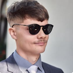 marcel_csoglei