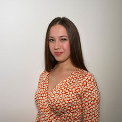 karli_eva