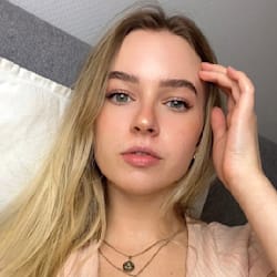 lynette_russell