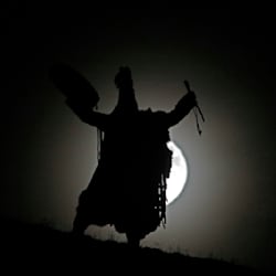 mongol_shaman