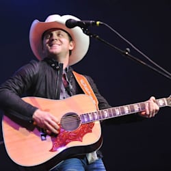 justinmoore_