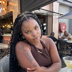 chrissy_dengu