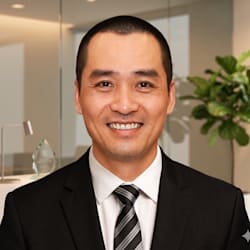 ken_thuy