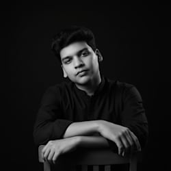 zeeshanahmedabc