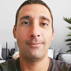 petronije4