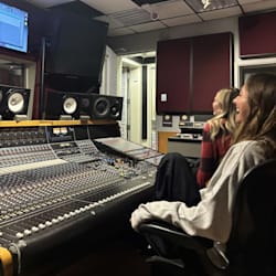 elaineneilmusic