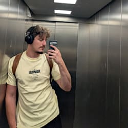 peter_mvr