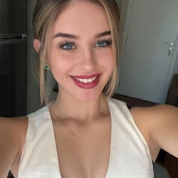 meghan_louis