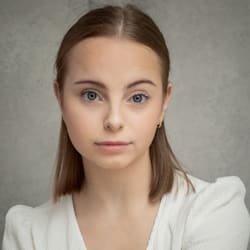 ella_whitehead