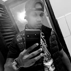 Fiverr profile picture for @jey_betts