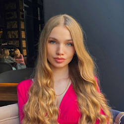 alina_kuzicheva