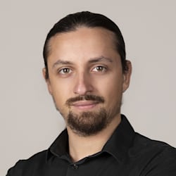 ernesto_caste