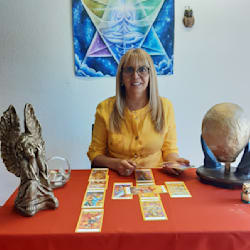 Gig Seller - videnciaytarot